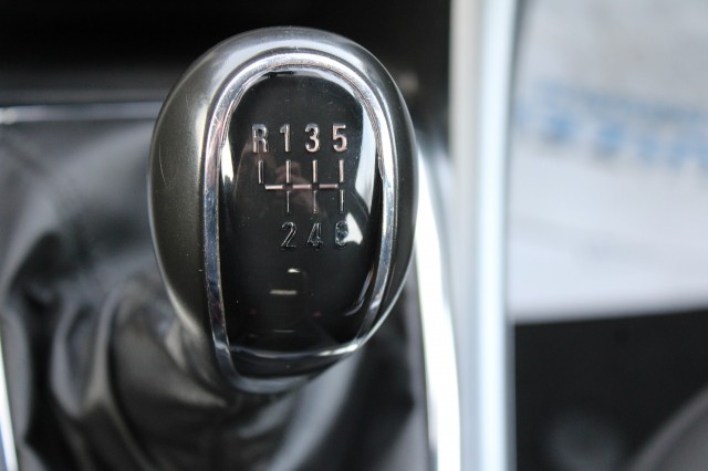 OPEL ASTRA 1.4 Turbo 140pk Cosmo Sedan airco/cruise/lm velgen, Autobedrijf Roetert, Loenen