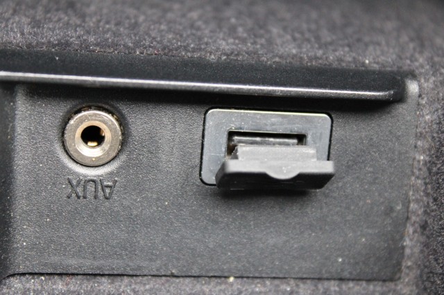 VOLVO V60 1.6 T3 150pk Kinetic ECC/cruise/navi/PDC/trekhaak, Autobedrijf Roetert, Loenen