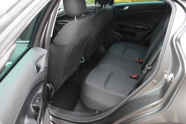 ALFA ROMEO GIULIETTA 1.4 T 170pk Distinctive automaat ECC/cruise/navi/lm velgen, Autobedrijf Roetert, Loenen