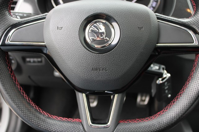 SKODA FABIA 1.2 TSI Monte Carlo ECC/BT/Lichtmet.velgen/Camera, Autobedrijf Roetert, Loenen