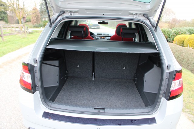 SKODA FABIA 1.2 TSI Monte Carlo ECC/BT/Lichtmet.velgen/Camera, Autobedrijf Roetert, Loenen