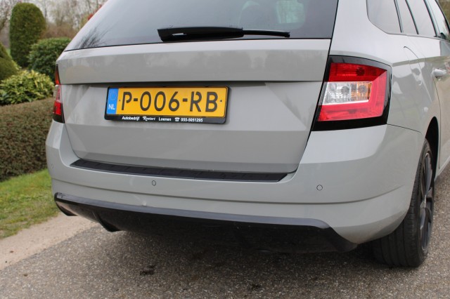 SKODA FABIA 1.2 TSI Monte Carlo ECC/BT/Lichtmet.velgen/Camera, Autobedrijf Roetert, Loenen