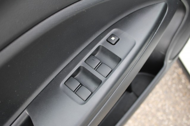 MITSUBISHI SPACE STAR 1.2 intense+ 80pk ECC/BT/Cruise/StartStop, Autobedrijf Roetert, Loenen