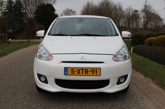 MITSUBISHI SPACE STAR 1.2 intense+ 80pk ECC/BT/Cruise/StartStop, Autobedrijf Roetert, Loenen