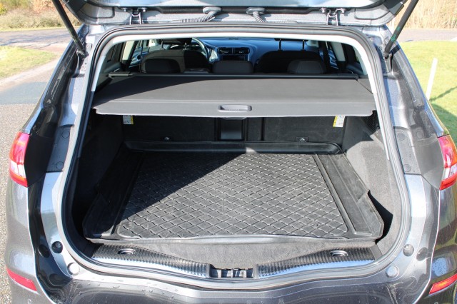 FORD MONDEO Wagon 1.5 165pk Titanium ECC/cruise/carplay/navi/PDC/camera, Autobedrijf Roetert, Loenen