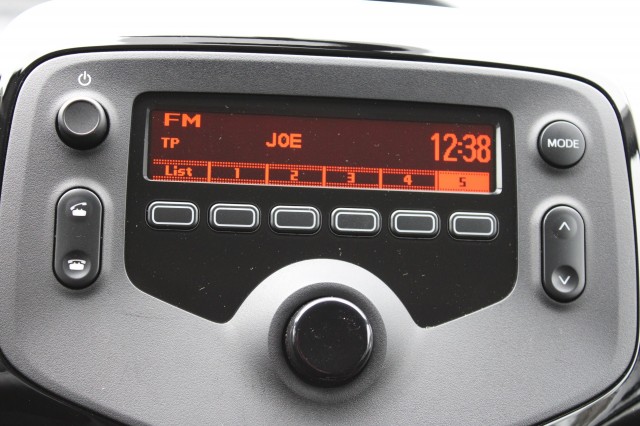 CITROEN C1 1.0 VTI Feel 72pk ECC/Cruise/5-deurs, Autobedrijf Roetert, Loenen