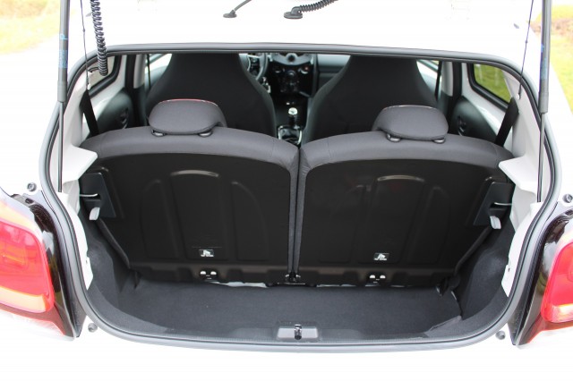 CITROEN C1 1.0 VTI Feel 72pk ECC/Cruise/5-deurs, Autobedrijf Roetert, Loenen