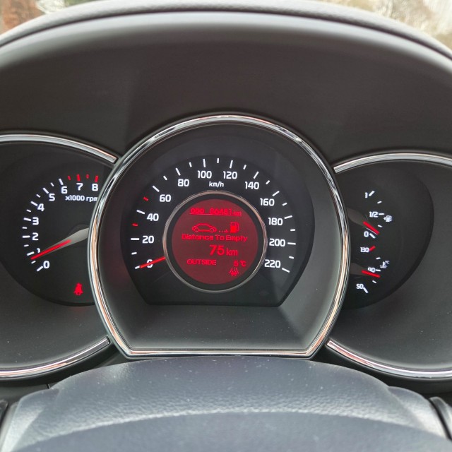 KIA RIO 1.2 CVVT ComfortlL. 86pk 4-cilinder ECC/Cruise, Autobedrijf Roetert, Loenen