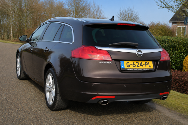 OPEL INSIGNIA 2.0 T COSMO, Autobedrijf Roetert, Loenen