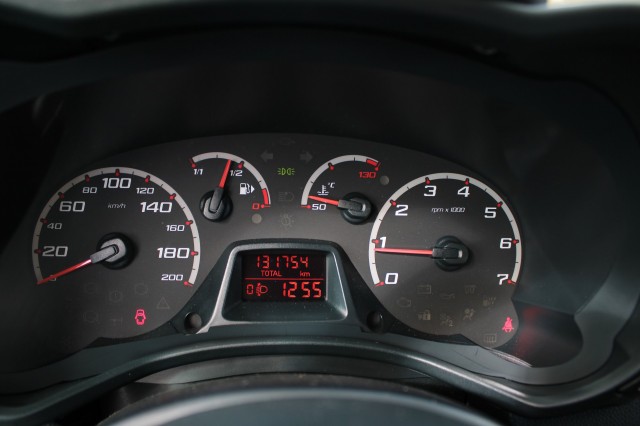 FORD KA 1.2 69pk Cool&Sound airco/elek pakket, Autobedrijf Roetert, Loenen