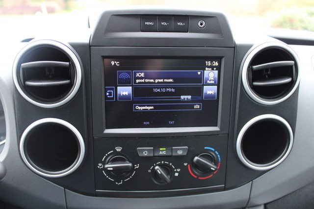 PEUGEOT PARTNER TEPEE 1.2 110pk Puretech Active Airco/Cruise/Navi/Trekhaak, Autobedrijf Roetert, Loenen