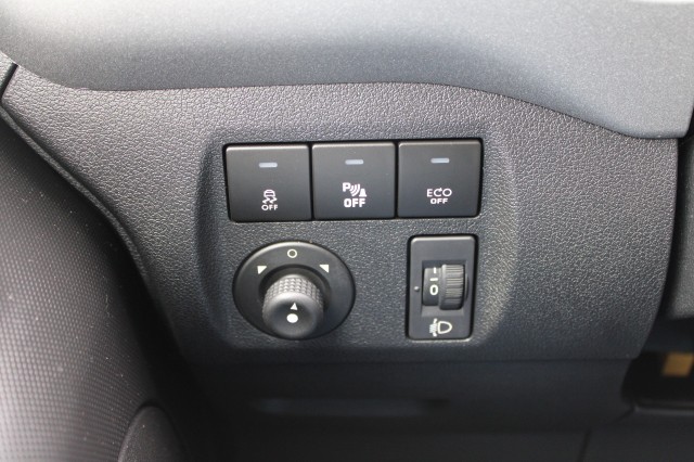 PEUGEOT PARTNER TEPEE 1.2 110pk Puretech Active Airco/Cruise/Navi/Trekhaak, Autobedrijf Roetert, Loenen