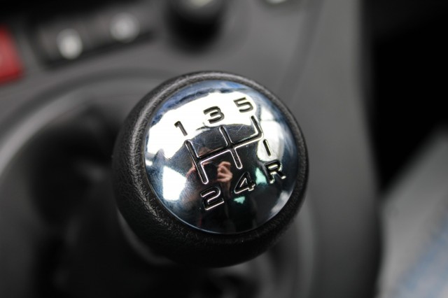 PEUGEOT PARTNER TEPEE 1.2 110pk Puretech Active Airco/Cruise/Navi/Trekhaak, Autobedrijf Roetert, Loenen