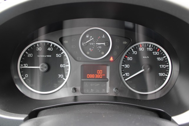 PEUGEOT PARTNER TEPEE 1.2 110pk Puretech Active Airco/Cruise/Navi/Trekhaak, Autobedrijf Roetert, Loenen