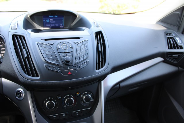 FORD KUGA 1.5 150pk Trend Edition Airco/Cruise/Navi/PDC/Stoelverw/Trekhaak, Autobedrijf Roetert, Loenen