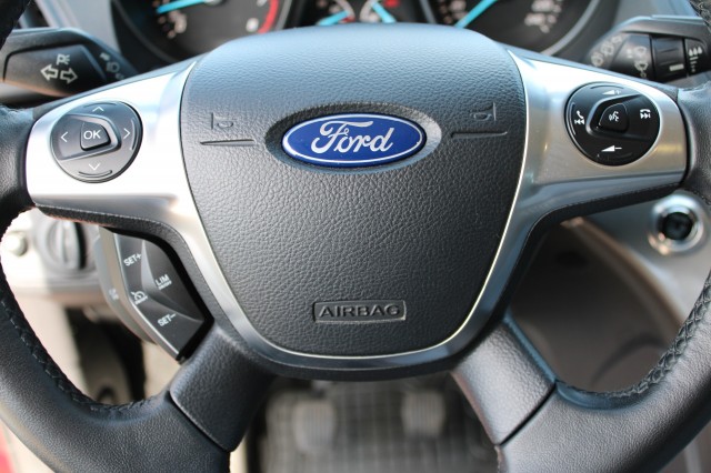 FORD KUGA 1.5 150pk Trend Edition Airco/Cruise/Navi/PDC/Stoelverw/Trekhaak, Autobedrijf Roetert, Loenen
