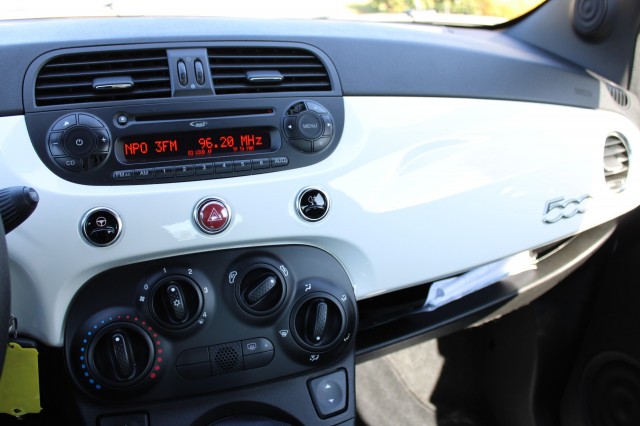 FIAT 500 1.2 69pk Easy Airco/Bluetooth/Half leer/4-cilinder, Autobedrijf Roetert, Loenen
