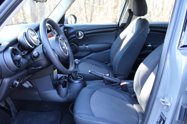 MINI ONE 1.5 One First Salt Airco/PDC/Stoelverwarming, Autobedrijf Roetert, Loenen