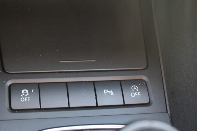 VOLKSWAGEN GOLF Cabriolet 1.2 TSI 105pk BM ECC/Cruise/Navi/PDC/Half leer/NAP, Autobedrijf Roetert, Loenen