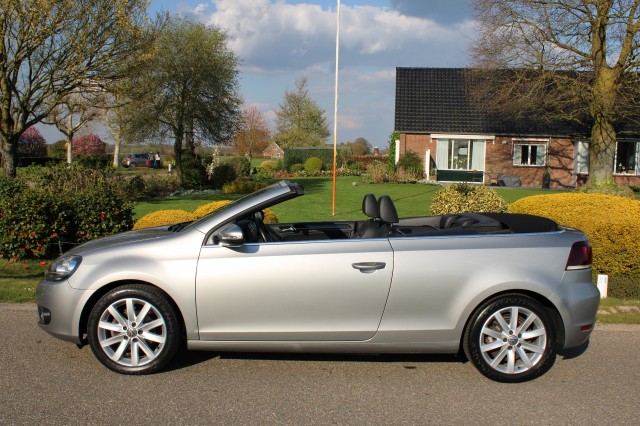 VOLKSWAGEN GOLF Cabriolet 1.2 TSI 105pk BM ECC/Cruise/Navi/PDC/Half leer/NAP, Autobedrijf Roetert, Loenen