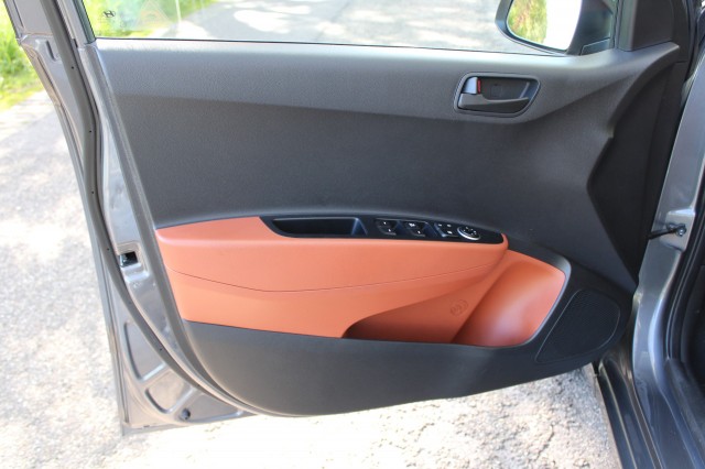 HYUNDAI I10 1.0i 67pk i-Motion Comfort Plus 5-drs ECC/Bluetooth/elek pakket, Autobedrijf Roetert, Loenen