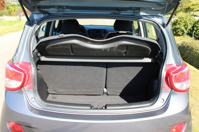 HYUNDAI I10 1.0i 67pk i-Motion Comfort Plus 5-drs ECC/Bluetooth/elek pakket, Autobedrijf Roetert, Loenen
