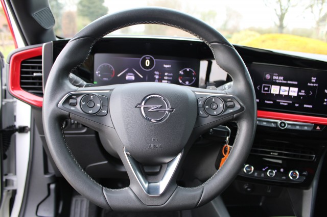 OPEL MOKKA 1.2 131pk Turbo Automaat GS Line, Autobedrijf Roetert, Loenen