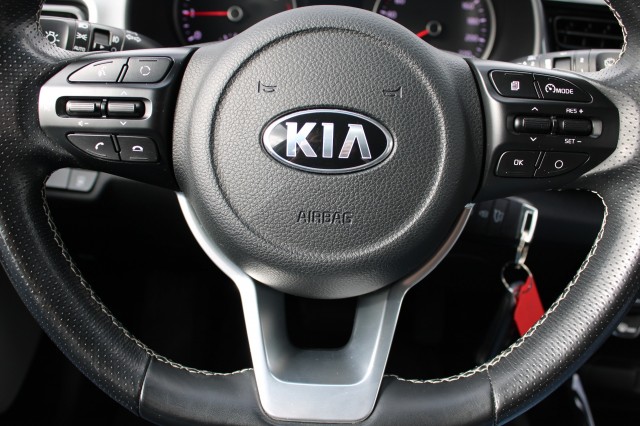 KIA STONIC 1.0 T-GDi 120pk Automaat DynamicLine ECC/Cruise/CarPlay/Android, Autobedrijf Roetert, Loenen