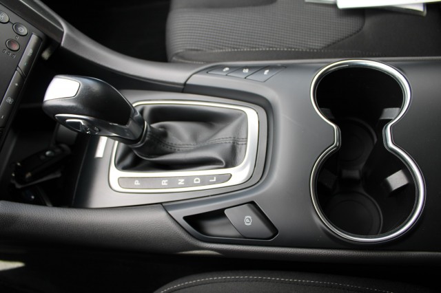 FORD MONDEO Wagon 2.0 187pk Hybride Automaat Titanium ECC/CarPlay/Android/Stoelverw, Autobedrijf Roetert, Loenen