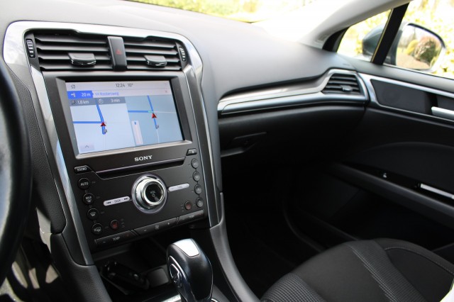 FORD MONDEO Wagon 2.0 187pk Hybride Automaat Titanium ECC/CarPlay/Android/Stoelverw, Autobedrijf Roetert, Loenen