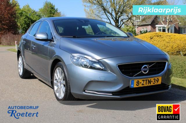VOLVO V40 1.6 T3 150pk Momentum ECC/Cruise/Half leer/Navi/PDC/Trekhaak, Autobedrijf Roetert, Loenen