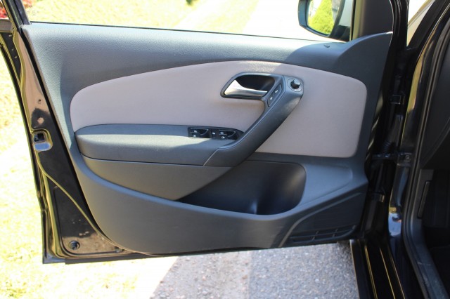 VOLKSWAGEN POLO 1.2 TSI 105pk Cross 5-drs ECC/Cruise/Executive-pakket, Autobedrijf Roetert, Loenen