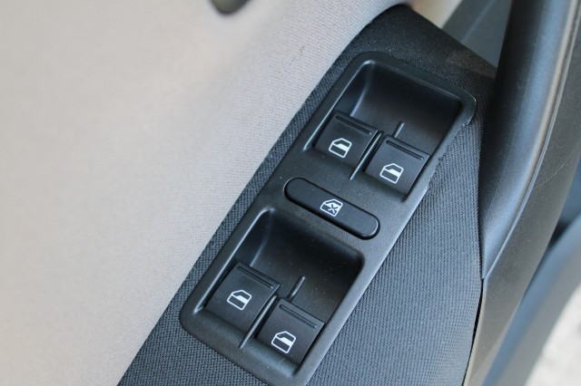 VOLKSWAGEN POLO 1.2 TSI 105pk Cross 5-drs ECC/Cruise/Executive-pakket, Autobedrijf Roetert, Loenen