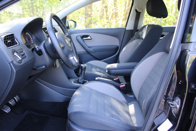 VOLKSWAGEN POLO 1.2 TSI 105pk Cross 5-drs ECC/Cruise/Executive-pakket, Autobedrijf Roetert, Loenen