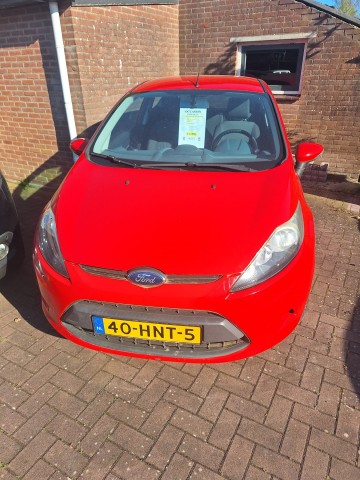 FORD FIESTA 1.25 82pk Trend 3-drs Airco/Trekhaak , Autobedrijf Roetert, Loenen