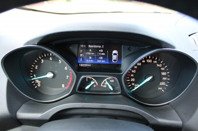 FORD KUGA 1.5 EcoBoost 120pk Trend Ultimate ECC/Cruise/Navi/PDC/CarPlay, Autobedrijf Roetert, Loenen