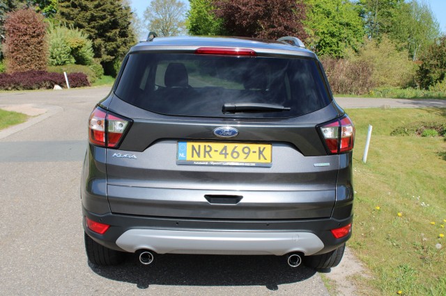 FORD KUGA 1.5 EcoBoost 120pk Trend Ultimate ECC/Cruise/Navi/PDC/CarPlay, Autobedrijf Roetert, Loenen