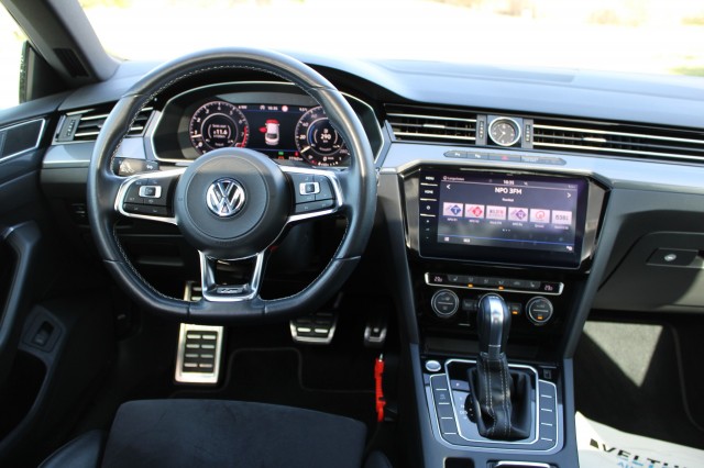 VOLKSWAGEN ARTEON 1.5 TSI Elegance 150pk 4-cilinder ECC/Navi/Cruise/Stoelverw./PDC/Camera, Autobedrijf Roetert, Loenen