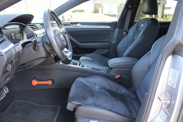 VOLKSWAGEN ARTEON 1.5 TSI Elegance 150pk 4-cilinder ECC/Navi/Cruise/Stoelverw./PDC/Camera, Autobedrijf Roetert, Loenen