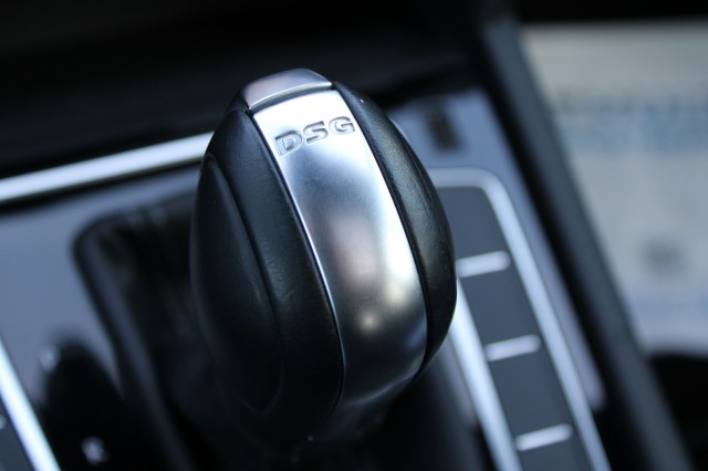 VOLKSWAGEN ARTEON 1.5 TSI Elegance 150pk 4-cilinder ECC/Navi/Cruise/Stoelverw./PDC/Camera, Autobedrijf Roetert, Loenen