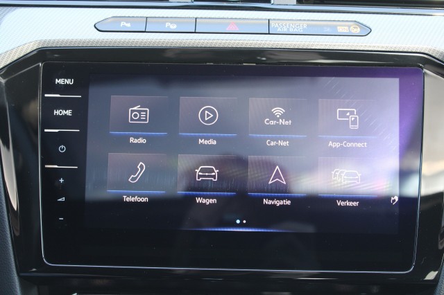 VOLKSWAGEN ARTEON 1.5 TSI Elegance 150pk 4-cilinder ECC/Navi/Cruise/Stoelverw./PDC/Camera, Autobedrijf Roetert, Loenen