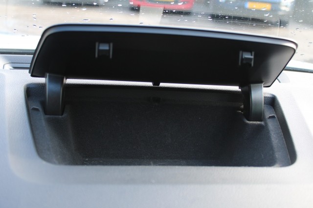 SKODA KAROQ 1.0TSI 116pk Ambition Business ECC/cruise/navi/PDC/trekhaak, Autobedrijf Roetert, Loenen