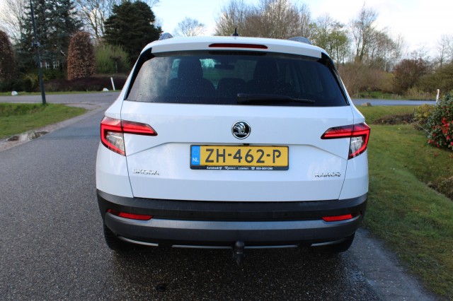 SKODA KAROQ 1.0TSI 116pk Ambition Business ECC/cruise/navi/PDC/trekhaak, Autobedrijf Roetert, Loenen