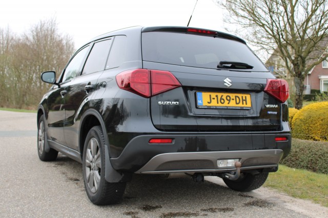 SUZUKI VITARA 1.4 129pk Select Smart Hybrid ACC/ECC/navi/trekhaak, Autobedrijf Roetert, Loenen
