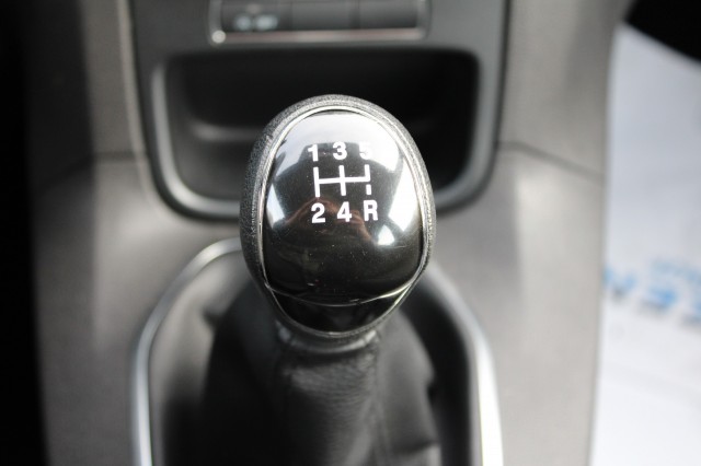 FORD FIESTA 1.0 65pk Style 5-drs Airco/Navigatie/Bluetooth, Autobedrijf Roetert, Loenen