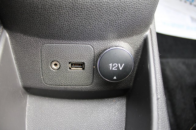 FORD FIESTA 1.0 65pk Style 5-drs Airco/Navigatie/Bluetooth, Autobedrijf Roetert, Loenen