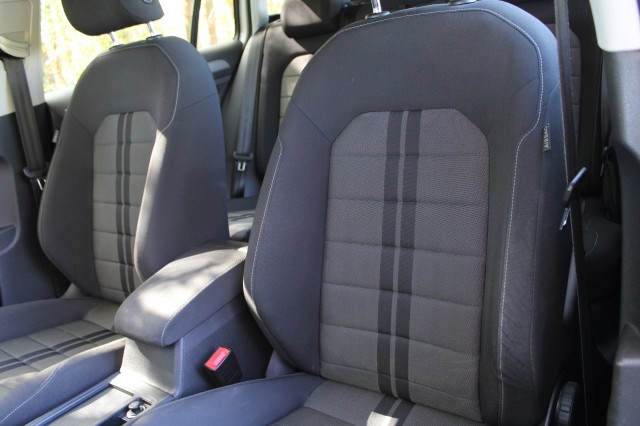 VOLKSWAGEN GOLF Variant 1.0 TSI 116pk Connected ECC/Navi/Camera/DAB/Trekhaak, Autobedrijf Roetert, Loenen