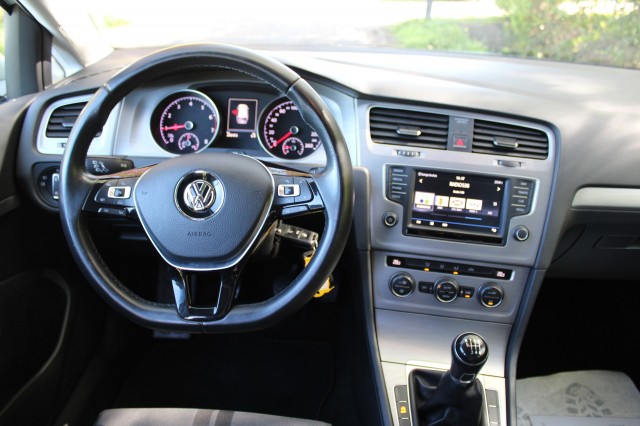 VOLKSWAGEN GOLF Variant 1.0 TSI 116pk Connected ECC/Navi/Camera/DAB/Trekhaak, Autobedrijf Roetert, Loenen