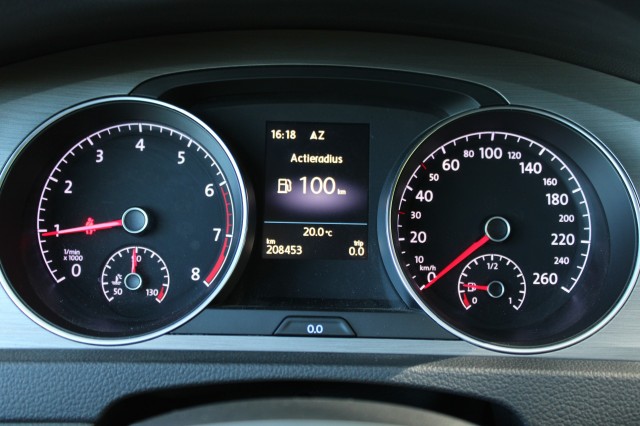 VOLKSWAGEN GOLF Variant 1.0 TSI 116pk Connected ECC/Navi/Camera/DAB/Trekhaak, Autobedrijf Roetert, Loenen