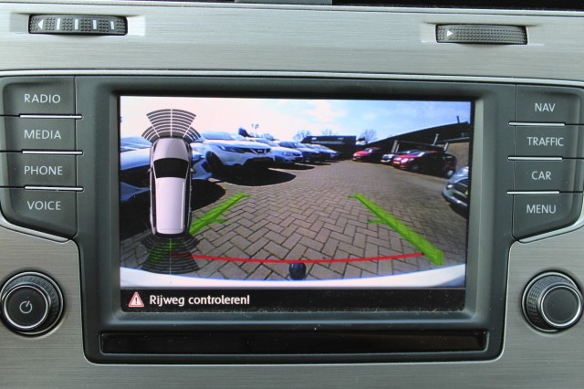 VOLKSWAGEN GOLF Variant 1.0 TSI 116pk Connected ECC/Navi/Camera/DAB/Trekhaak, Autobedrijf Roetert, Loenen